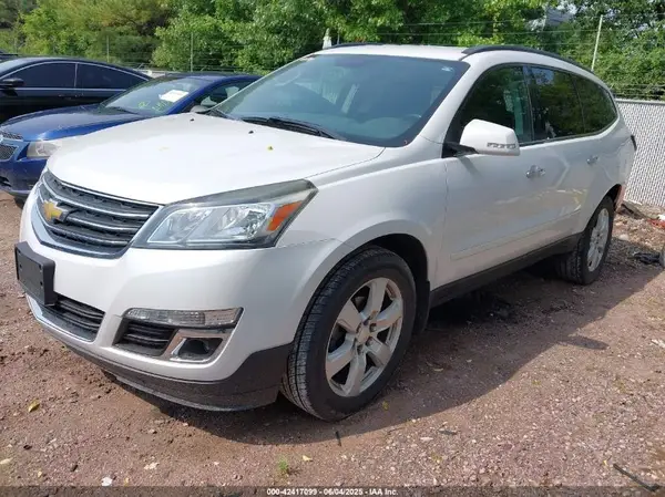 1GNKVGKD5GJ323068 2016 CHEVROLET TRAVERSE - Image 2