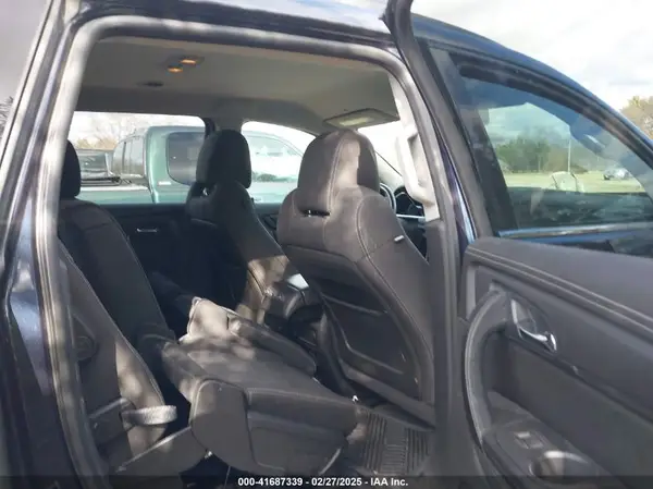 1GNKVGKD5HJ136611 2017 CHEVROLET TRAVERSE - Image 8