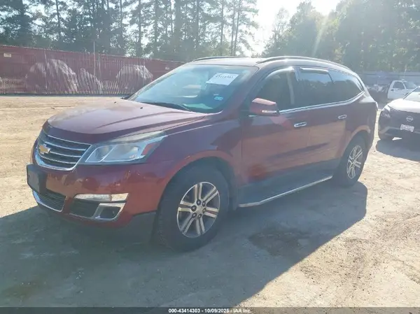 1GNKVGKD5HJ154817 2017 CHEVROLET TRAVERSE - Image 2
