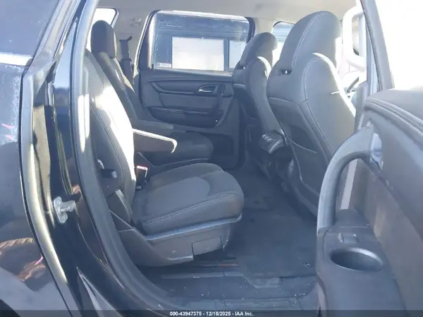 1GNKVGKD5HJ174985 2017 CHEVROLET TRAVERSE - Image 8