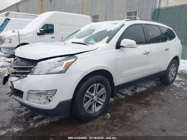 1GNKVGKD5HJ191561 2017 CHEVROLET TRAVERSE - Image 2
