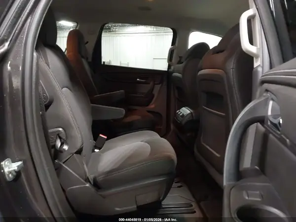 1GNKVGKD5HJ221061 2017 CHEVROLET TRAVERSE - Image 8