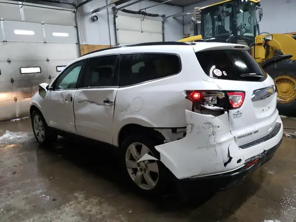1GNKVGKD5HJ230052 2017 CHEVROLET TRAVERSE - Image 2
