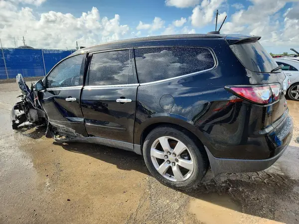 1GNKVGKD5HJ233274 2017 CHEVROLET TRAVERSE - Image 2