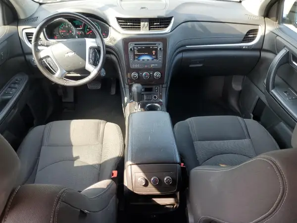 1GNKVGKD5HJ242735 2017 CHEVROLET TRAVERSE - Image 8
