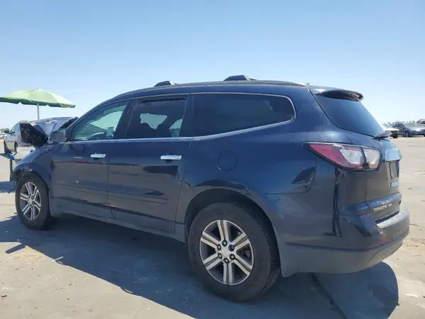 1GNKVGKD5HJ243268 2017 CHEVROLET TRAVERSE - Image 2