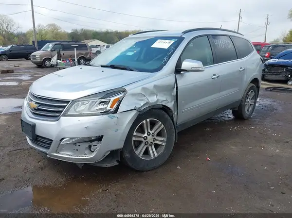 1GNKVGKD5HJ283138 2017 CHEVROLET TRAVERSE - Image 2