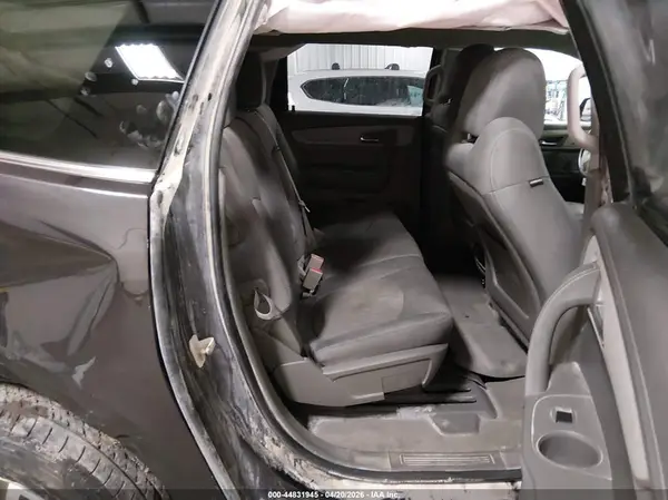 1GNKVGKD5HJ283978 2017 CHEVROLET TRAVERSE - Image 8