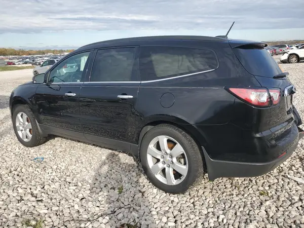 1GNKVGKD5HJ286962 2017 CHEVROLET TRAVERSE - Image 2