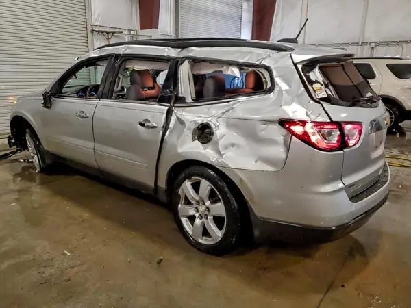 1GNKVGKD6GJ118388 2016 CHEVROLET TRAVERSE - Image 2