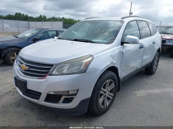 1GNKVGKD6GJ313651 2016 CHEVROLET TRAVERSE - Image 2