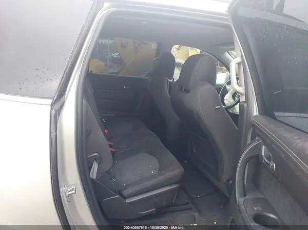 1GNKVGKD6HJ104542 2017 CHEVROLET TRAVERSE - Image 8