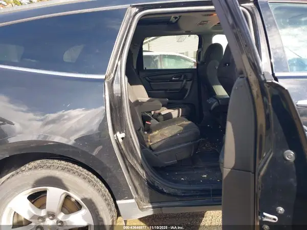 1GNKVGKD6HJ105125 2017 CHEVROLET TRAVERSE - Image 8