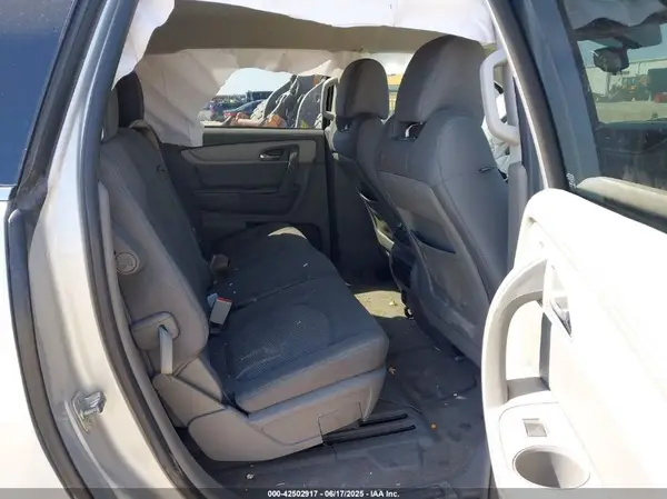 1GNKVGKD6HJ112558 2017 CHEVROLET TRAVERSE - Image 8