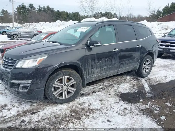 1GNKVGKD6HJ113208 2017 CHEVROLET TRAVERSE - Image 2