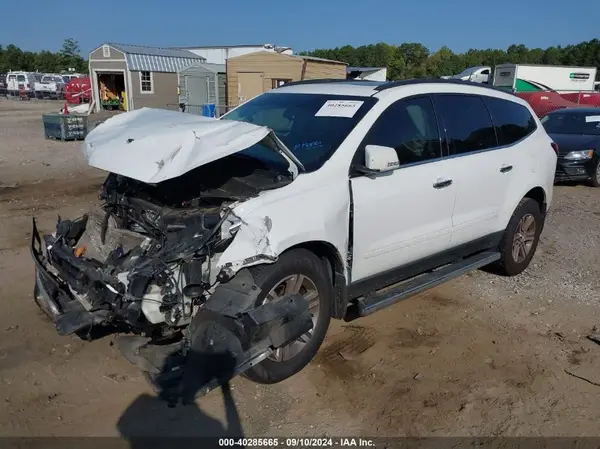 1GNKVGKD6HJ155152 2017 CHEVROLET TRAVERSE - Image 2