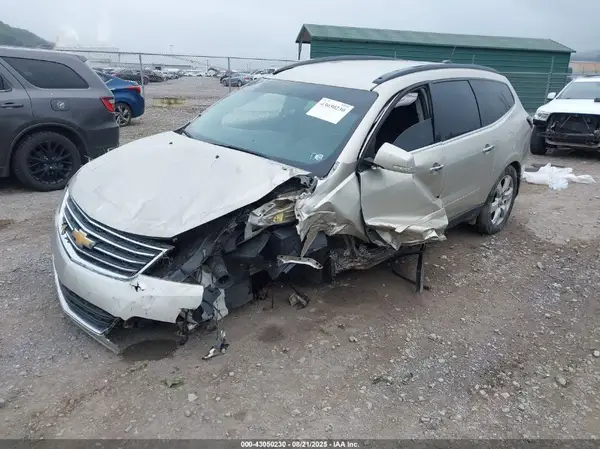 1GNKVGKD6HJ202020 2017 CHEVROLET TRAVERSE - Image 2