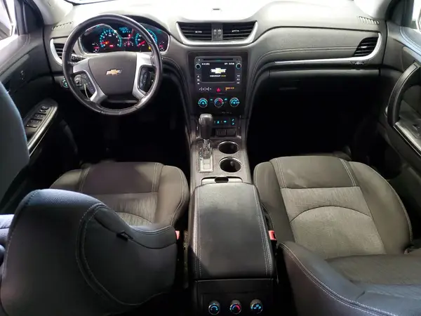 1GNKVGKD6HJ237950 2017 CHEVROLET TRAVERSE - Image 8