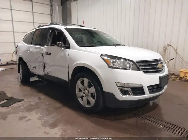 1GNKVGKD6HJ284461 2017 CHEVROLET TRAVERSE - Image 1