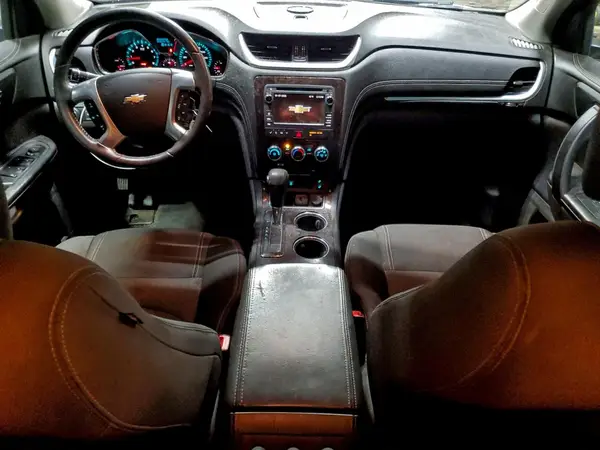 1GNKVGKD6HJ295556 2017 CHEVROLET TRAVERSE - Image 8