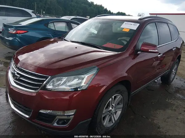 1GNKVGKD6HJ320357 2017 CHEVROLET TRAVERSE - Image 2