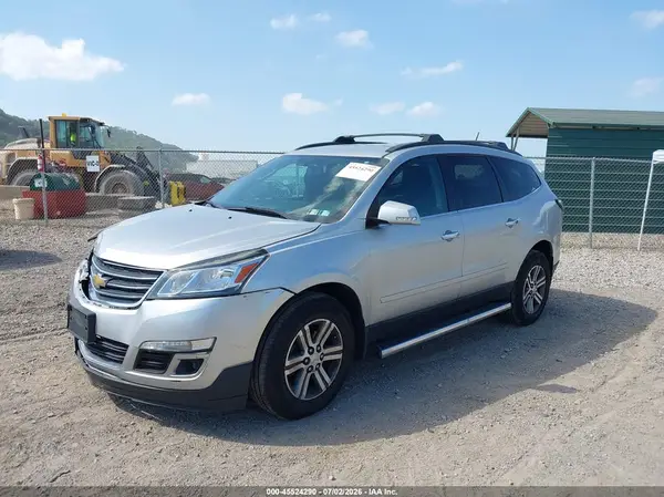 1GNKVGKD6HJ323498 2017 CHEVROLET TRAVERSE - Image 2