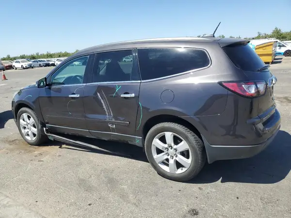 1GNKVGKD6HJ330371 2017 CHEVROLET TRAVERSE - Image 2