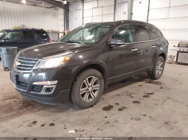 1GNKVGKD7GJ165347 2016 CHEVROLET TRAVERSE - Image 2