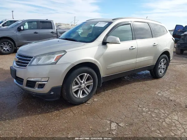 1GNKVGKD7HJ121141 2017 CHEVROLET TRAVERSE - Image 2