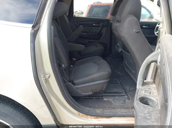 1GNKVGKD7HJ121141 2017 CHEVROLET TRAVERSE - Image 8