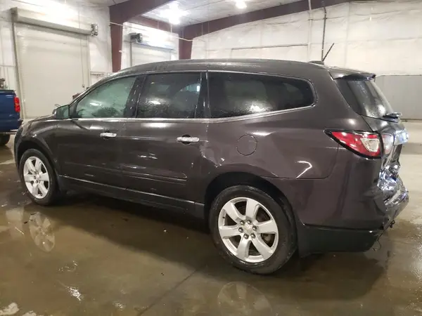 1GNKVGKD7HJ142085 2017 CHEVROLET TRAVERSE - Image 2