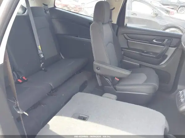 1GNKVGKD7HJ178729 2017 CHEVROLET TRAVERSE - Image 8