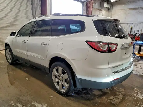 1GNKVGKD7HJ236709 2017 CHEVROLET TRAVERSE - Image 2