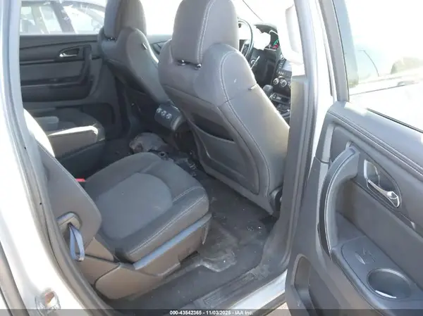 1GNKVGKD7HJ278894 2017 CHEVROLET TRAVERSE - Image 8