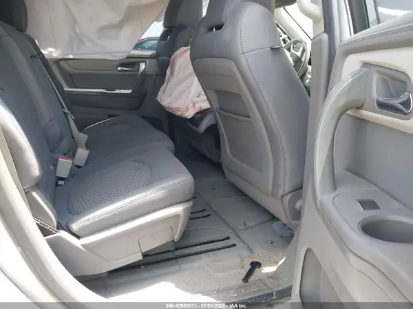 1GNKVGKD7HJ290737 2017 CHEVROLET TRAVERSE - Image 8