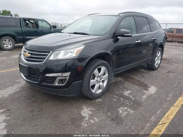 1GNKVGKD7HJ337507 2017 CHEVROLET TRAVERSE - Image 2