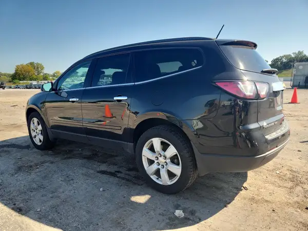 1GNKVGKD7HJ338320 2017 CHEVROLET TRAVERSE - Image 2