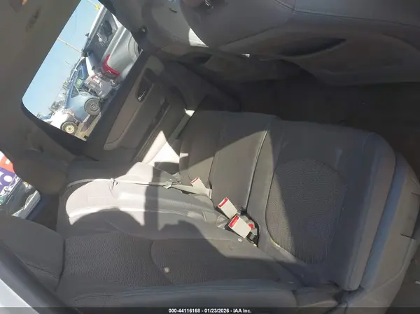 1GNKVGKD7HJ342058 2017 CHEVROLET TRAVERSE - Image 8