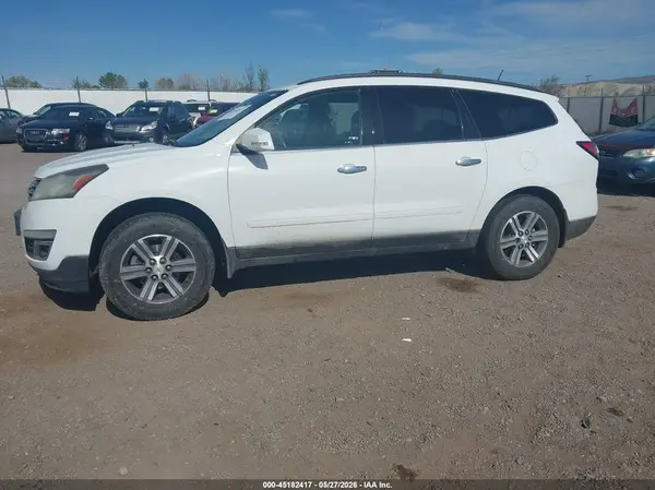 1GNKVGKD8GJ331486 2016 CHEVROLET TRAVERSE - Image 2