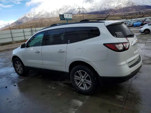 1GNKVGKD8HJ115476 2017 CHEVROLET TRAVERSE - Image 2