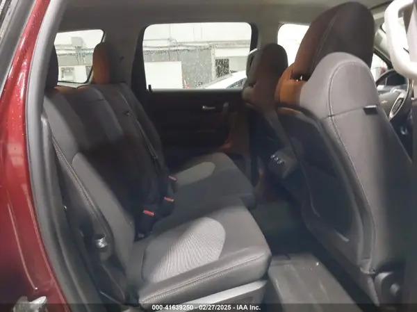 1GNKVGKD8HJ134321 2017 CHEVROLET TRAVERSE - Image 8