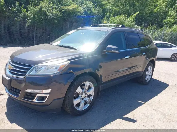 1GNKVGKD8HJ173071 2017 CHEVROLET TRAVERSE - Image 2