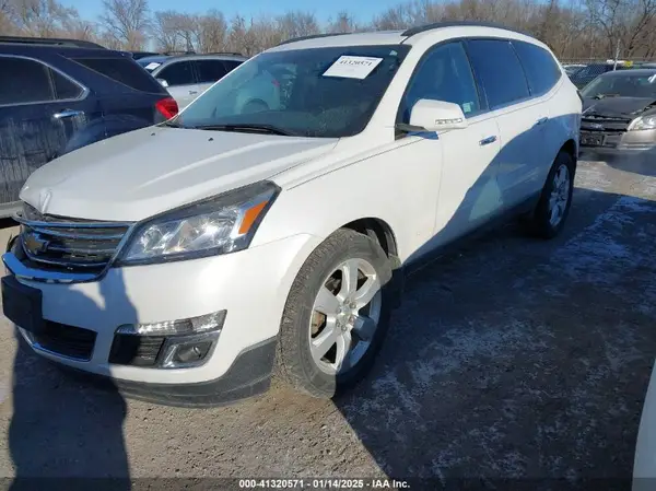 1GNKVGKD8HJ209213 2017 CHEVROLET TRAVERSE - Image 2