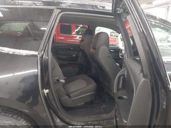 1GNKVGKD8HJ220082 2017 CHEVROLET TRAVERSE - Image 8