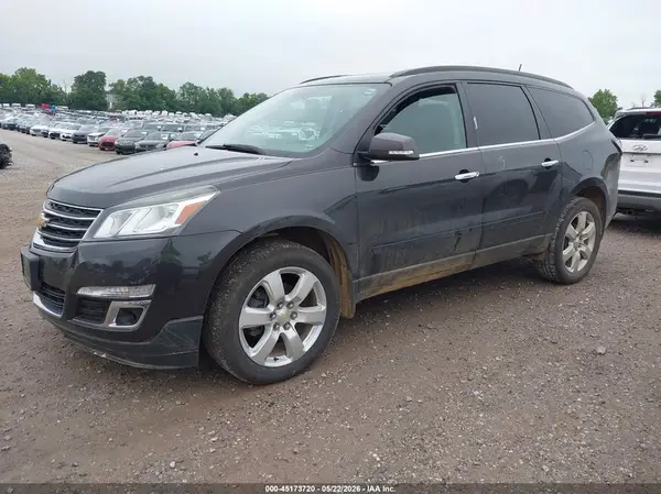 1GNKVGKD8HJ236279 2017 CHEVROLET TRAVERSE - Image 2
