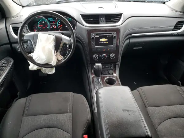 1GNKVGKD8HJ241210 2017 CHEVROLET TRAVERSE - Image 8