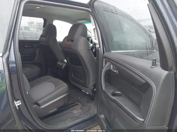 1GNKVGKD8HJ276166 2017 CHEVROLET TRAVERSE - Image 8