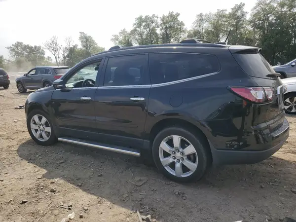 1GNKVGKD8HJ294828 2017 CHEVROLET TRAVERSE - Image 2