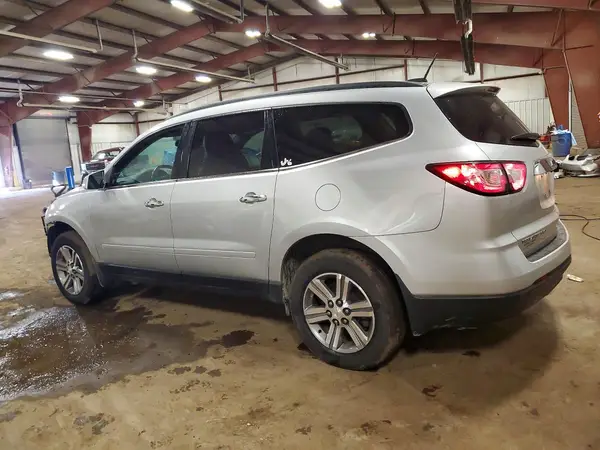 1GNKVGKD8HJ301342 2017 CHEVROLET TRAVERSE - Image 2