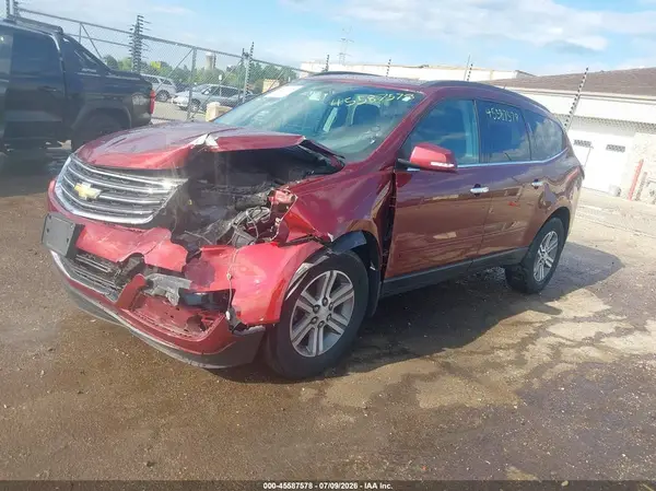 1GNKVGKD8HJ316682 2017 CHEVROLET TRAVERSE - Image 2